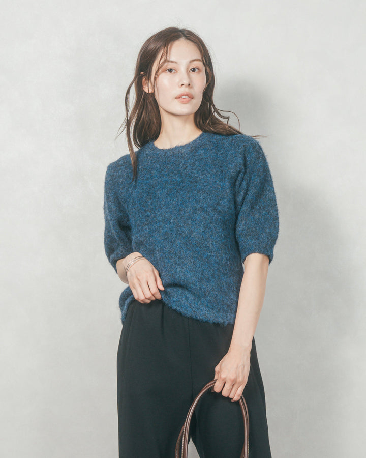 フェザータッチハーフスリーブニット (NAVY)