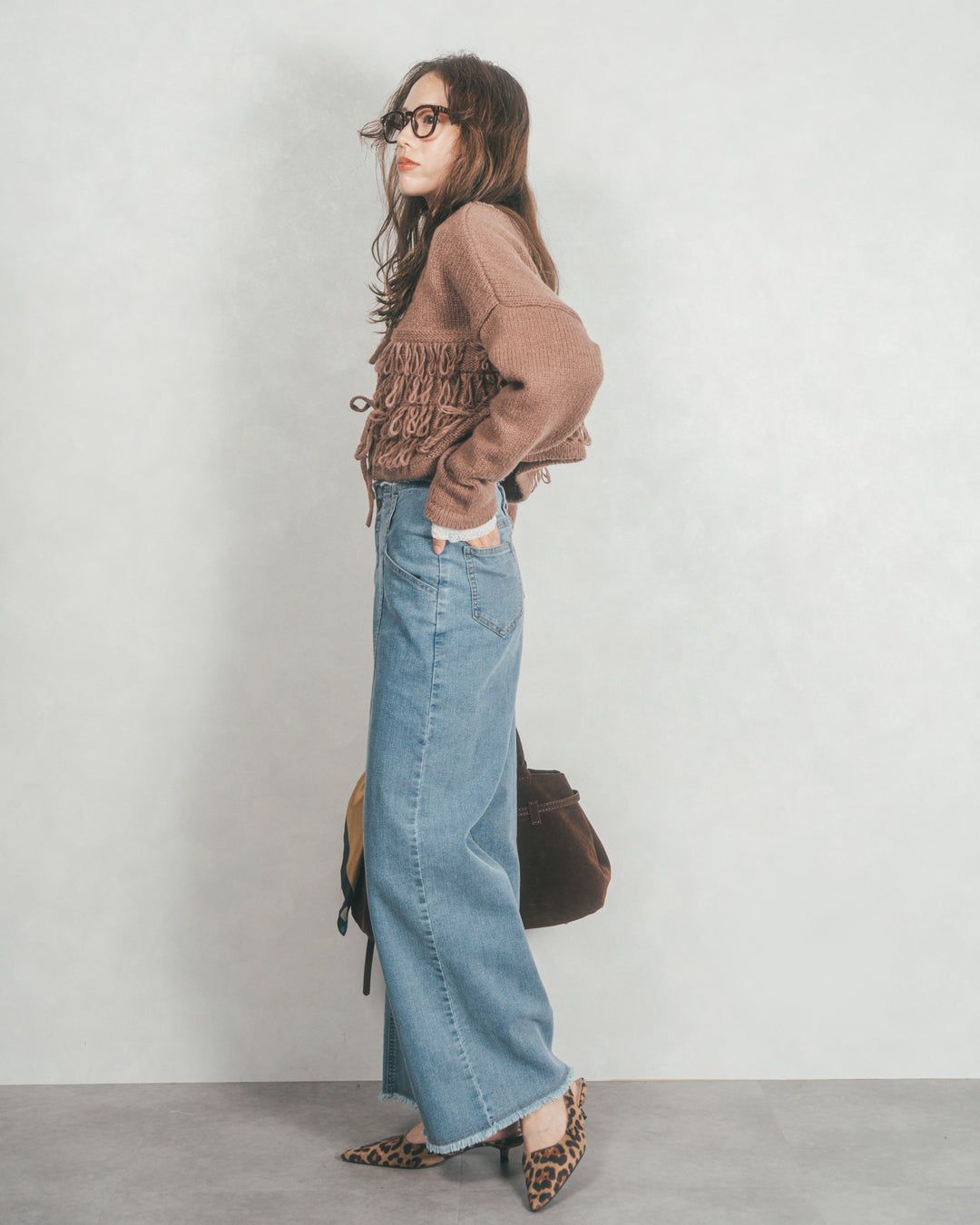 ［SET］ループ編みフリンジカーディガン+センターシーム リラックスワイドデニム（2SET）