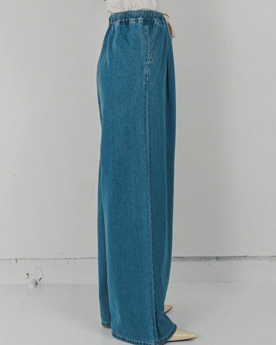 Airy Denim ワイドパンツ