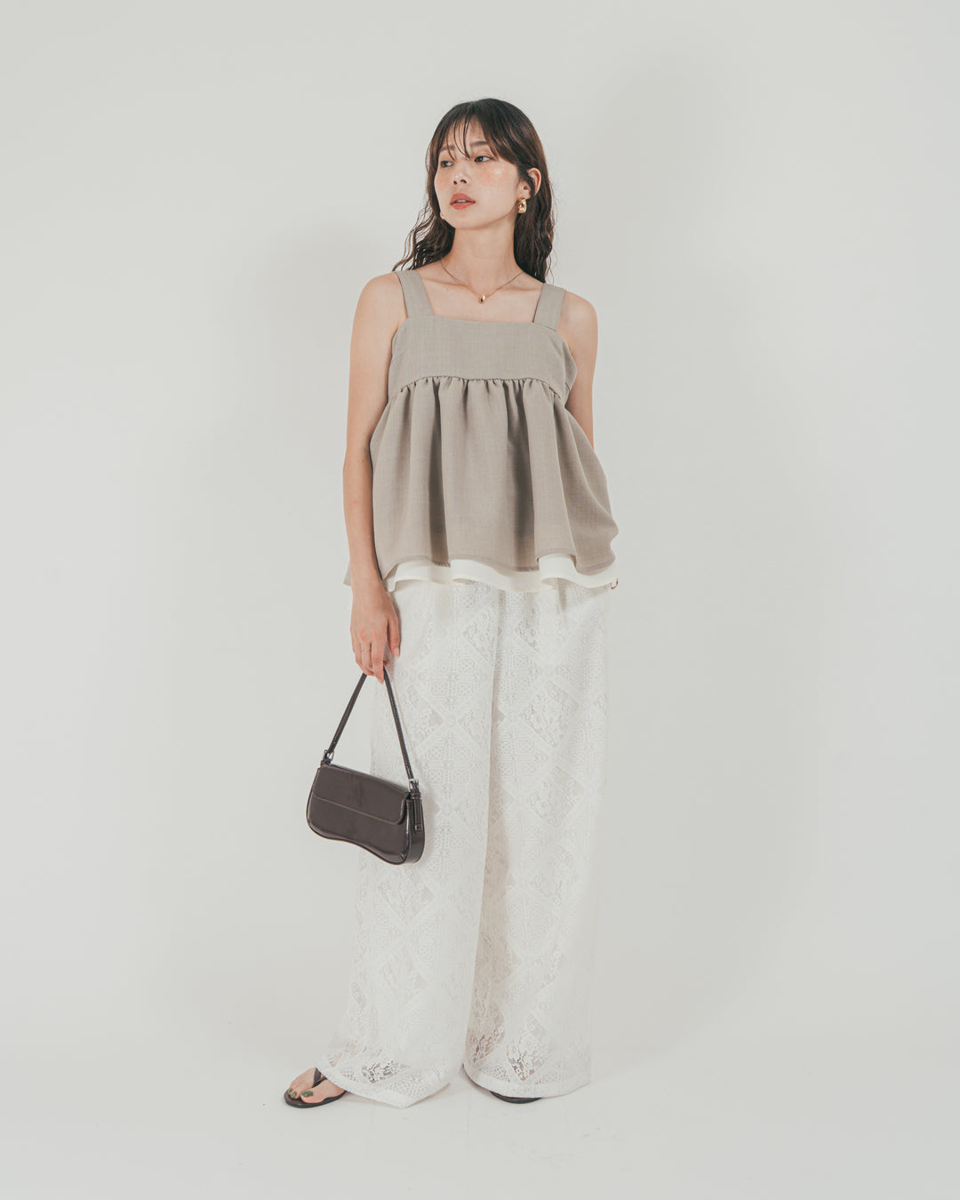 ［SET］スラブTweedバイカラーティアードキャミ + Blockレース　ストレートパンツ（2SET）