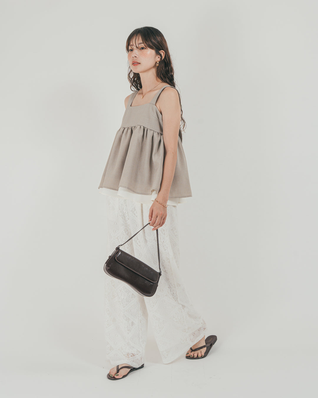 ［SET］スラブTweedバイカラーティアードキャミ + Blockレース　ストレートパンツ（2SET）