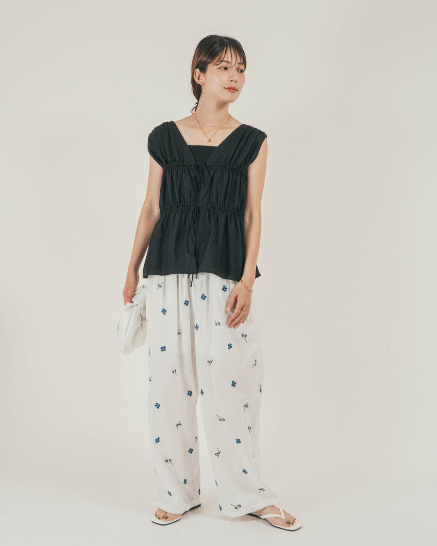 ［SET］リネンタッチShirringリボンブラウス + Flower刺繍リラックスパンツ（2SET）