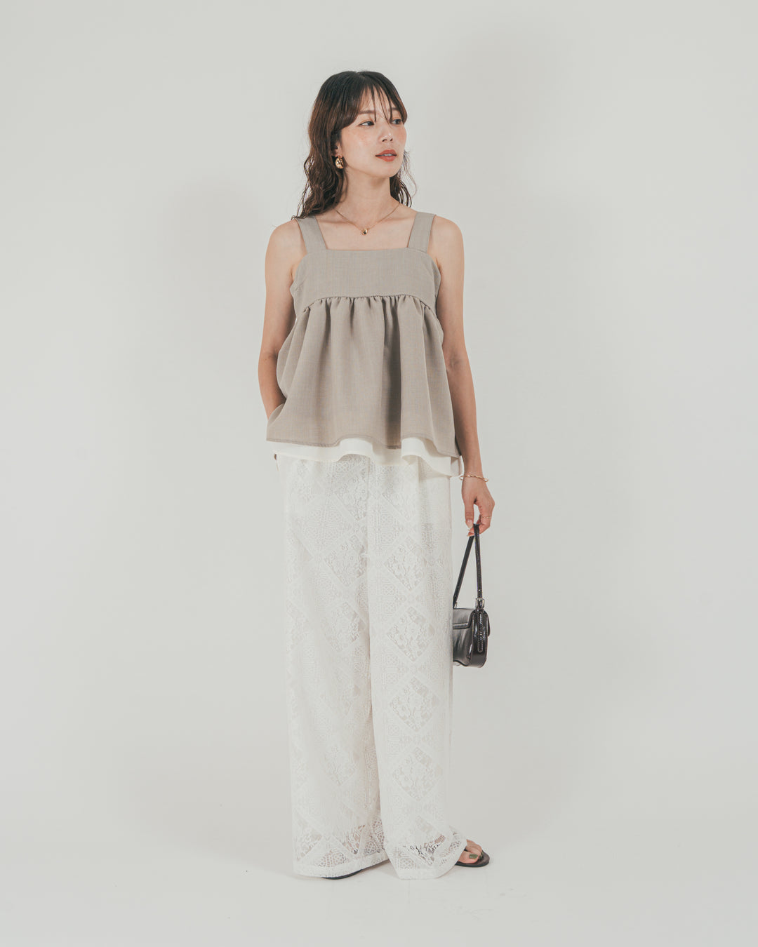 ［SET］スラブTweedバイカラーティアードキャミ + Blockレース　ストレートパンツ（2SET）
