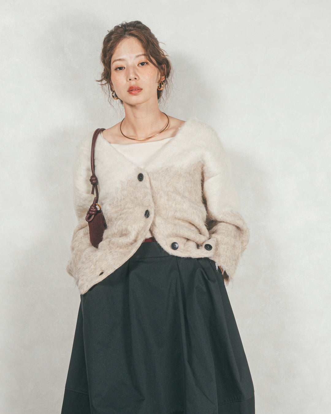 ［SET］Airyフェザー ニットカーディガン+コクーンシルエットロングスカート（2SET）