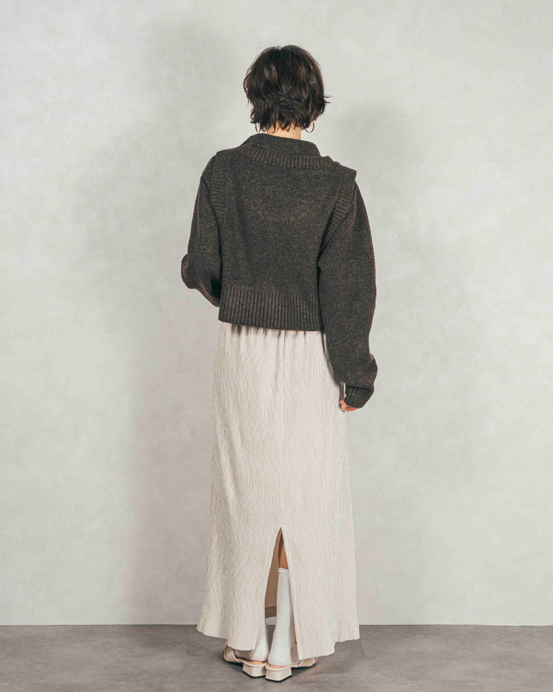 ［SET］Cloudyメランジ襟付きカーディガン+Cloudyメランジクロップドベスト+ベロアNarrowスカート（3SET）