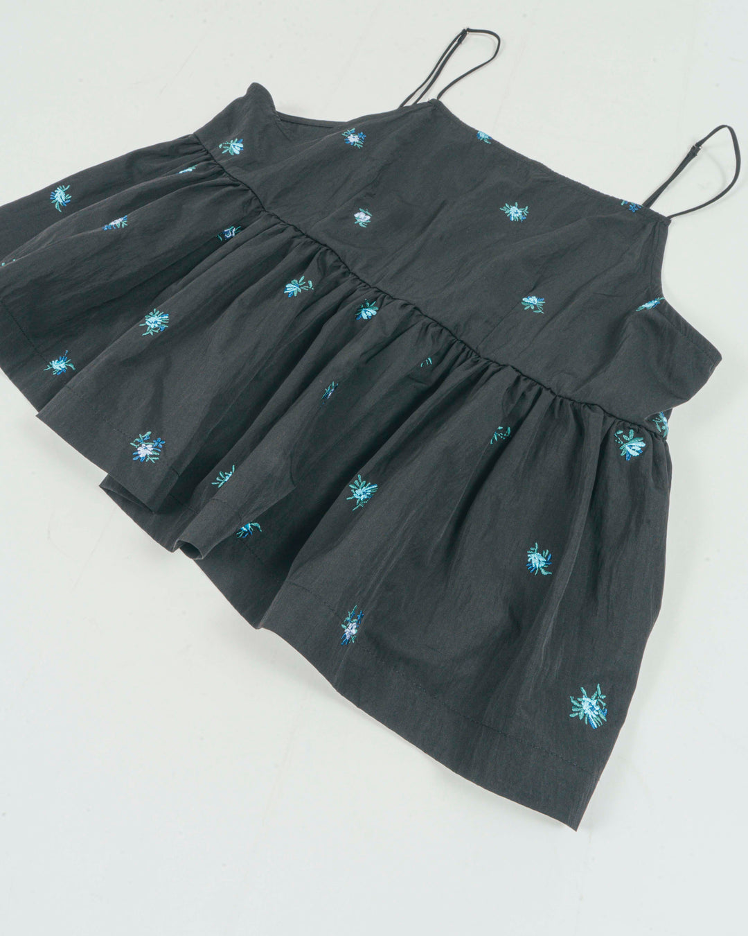 ［SET］Flower刺繍　ボリュームキャミ + バルーンShirringハーフスリーブシャツ + 10oz ニュアンスバイカラー リラックスワイドデニム（3SET）