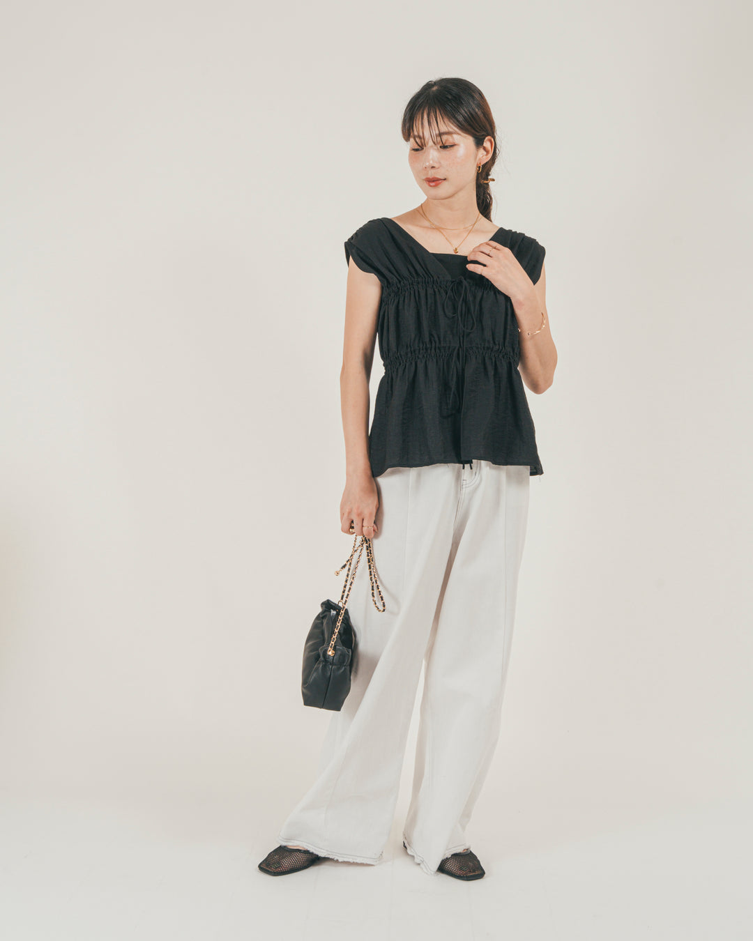 ［SET］リネンタッチShirringリボンブラウス + 10oz ニュアンスバイカラー リラックスワイドデニム（2SET）