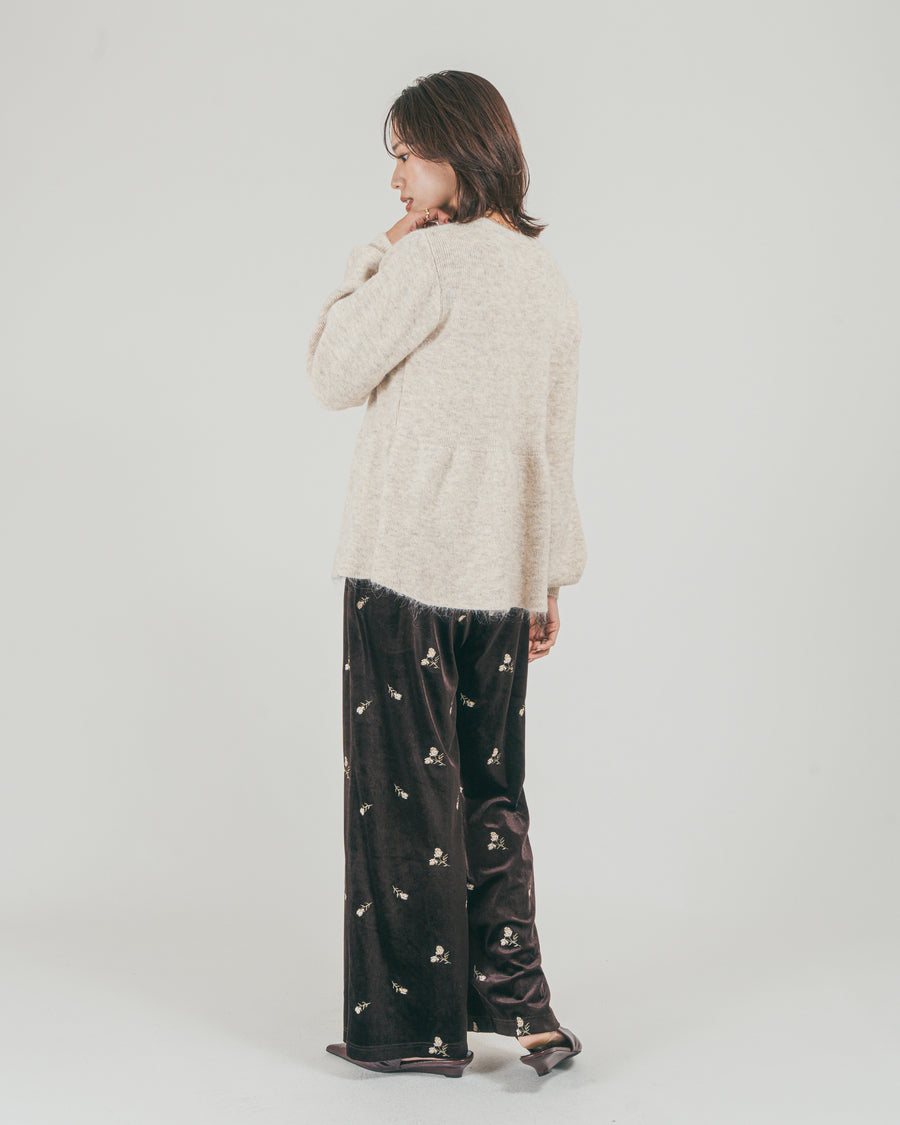［SET］モヘア Peplumニット + Flower刺繍 ベロアパンツ（2SET）