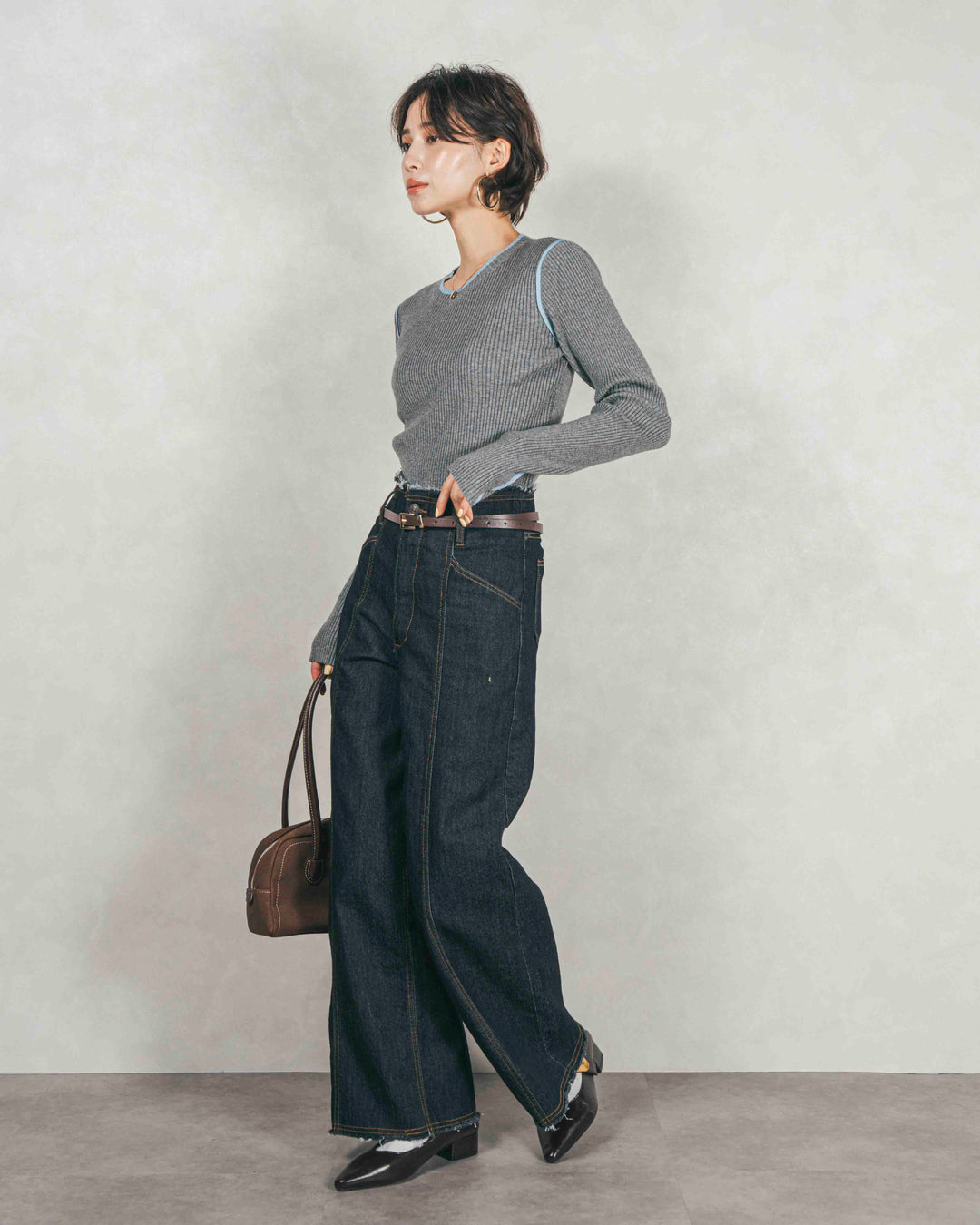 バイカラークルーネックニットトップス (GRAY x LIGHT BLUE)