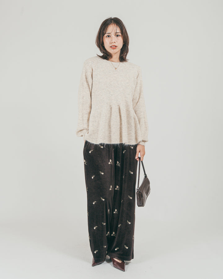 ［SET］モヘア Peplumニット + Flower刺繍 ベロアパンツ（2SET）