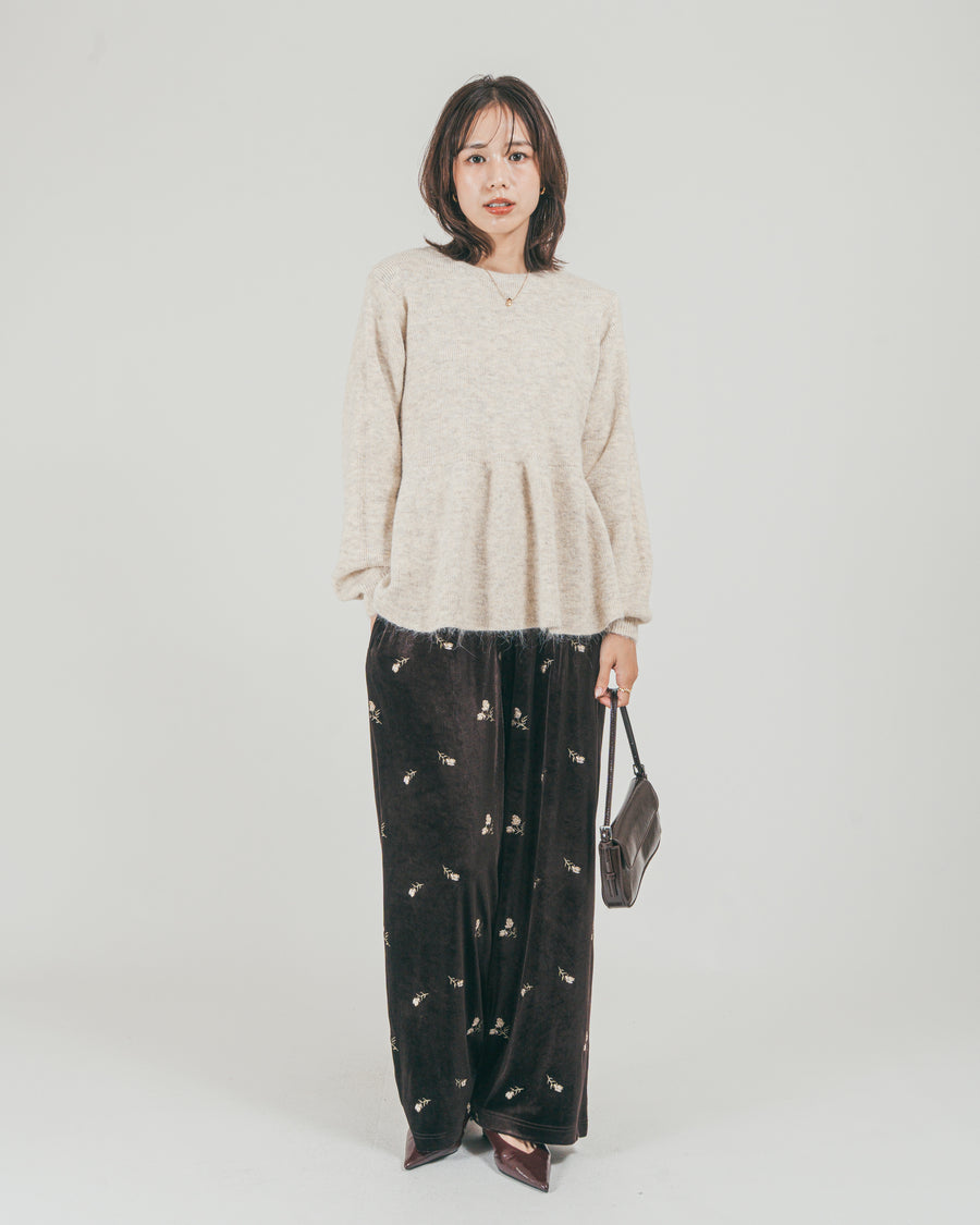 ［SET］モヘア Peplumニット + Flower刺繍 ベロアパンツ（2SET）