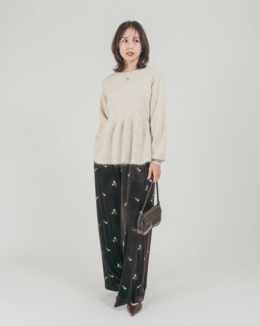 ［SET］モヘア Peplumニット + Flower刺繍 ベロアパンツ（2SET）