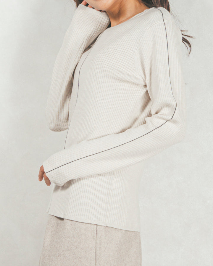 Line Rib クルーネックニット（IVORY)