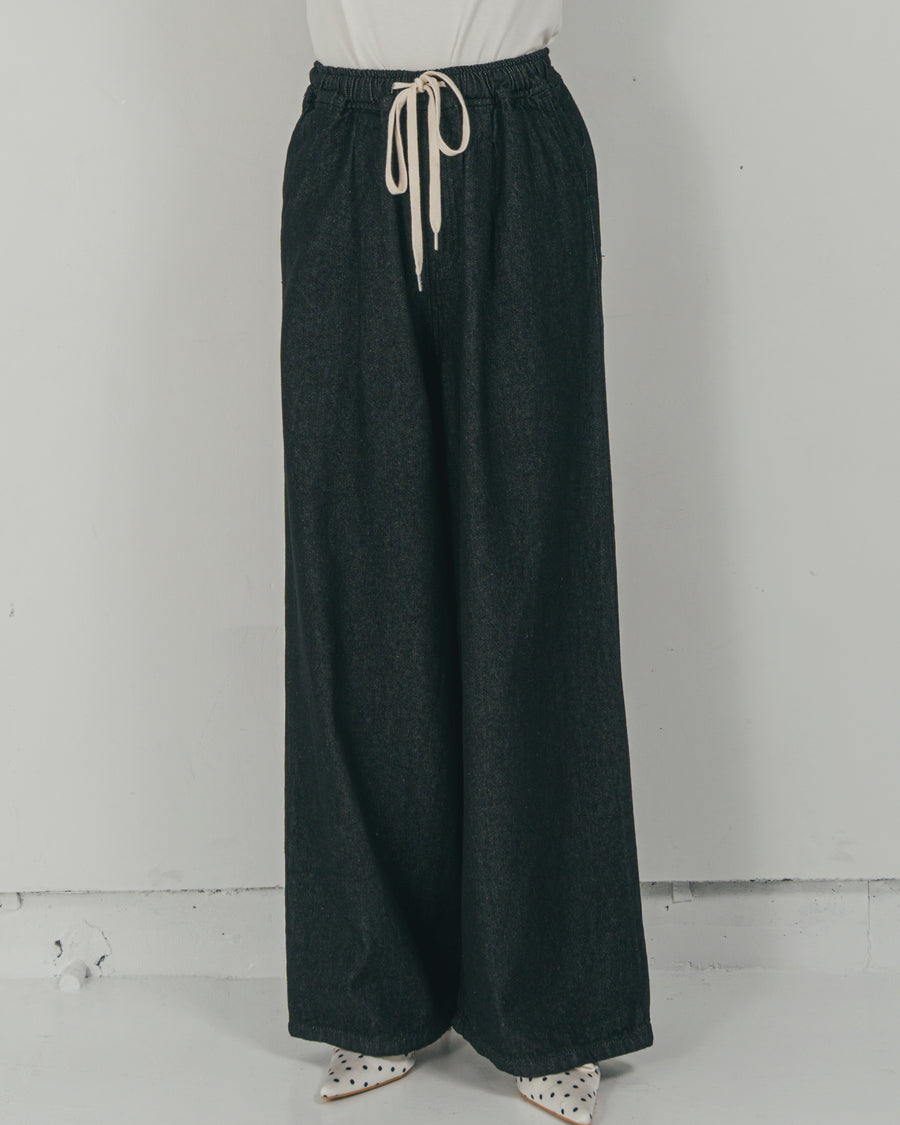 Airy Denim ワイドパンツ