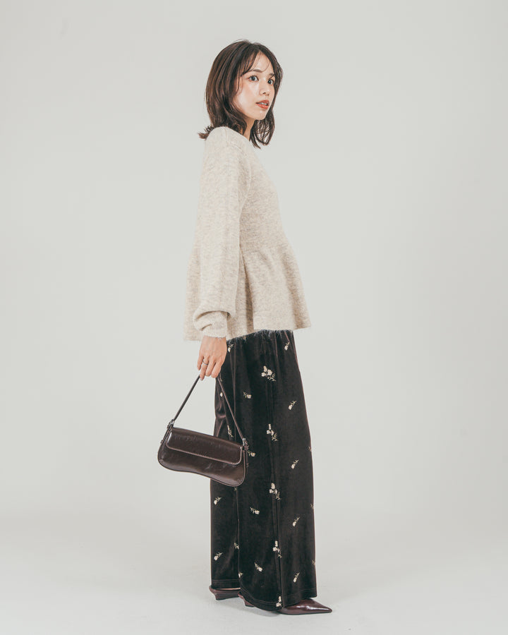 ［SET］モヘア Peplumニット + Flower刺繍 ベロアパンツ（2SET）