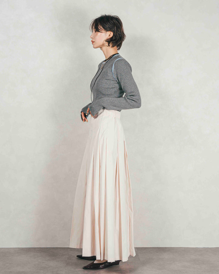 ［SET］バイカラークルーネックニットトップス+W-Tuckプリーツロングスカート（2SET）