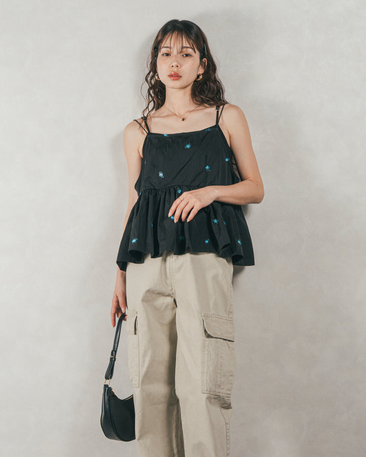 ［SET］Flower刺繍　ボリュームキャミ + ピグメントツイルカーゴパンツ（2SET）