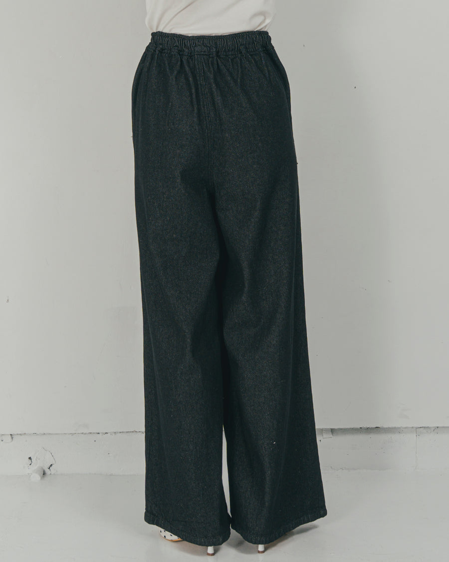 Airy Denim ワイドパンツ