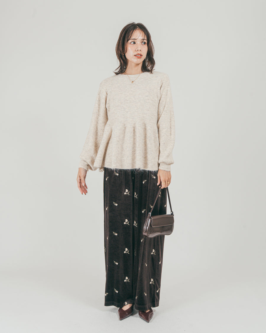 ［SET］モヘア Peplumニット + Flower刺繍 ベロアパンツ（2SET）