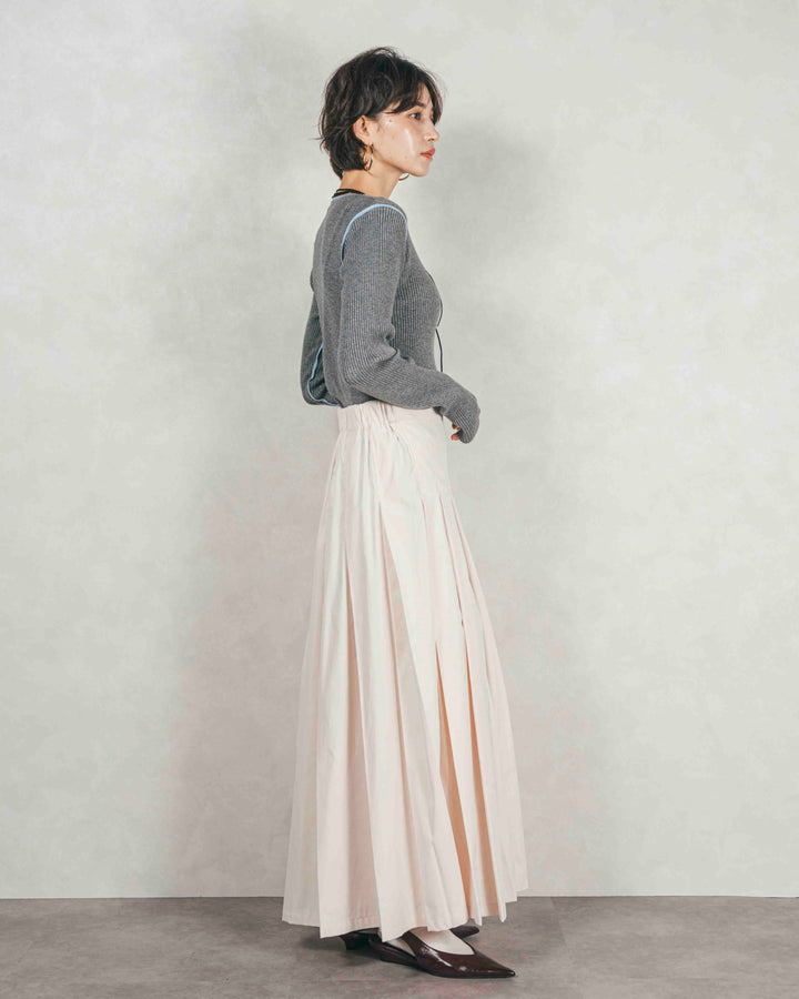 ［SET］バイカラークルーネックニットトップス+W-Tuckプリーツロングスカート（2SET）