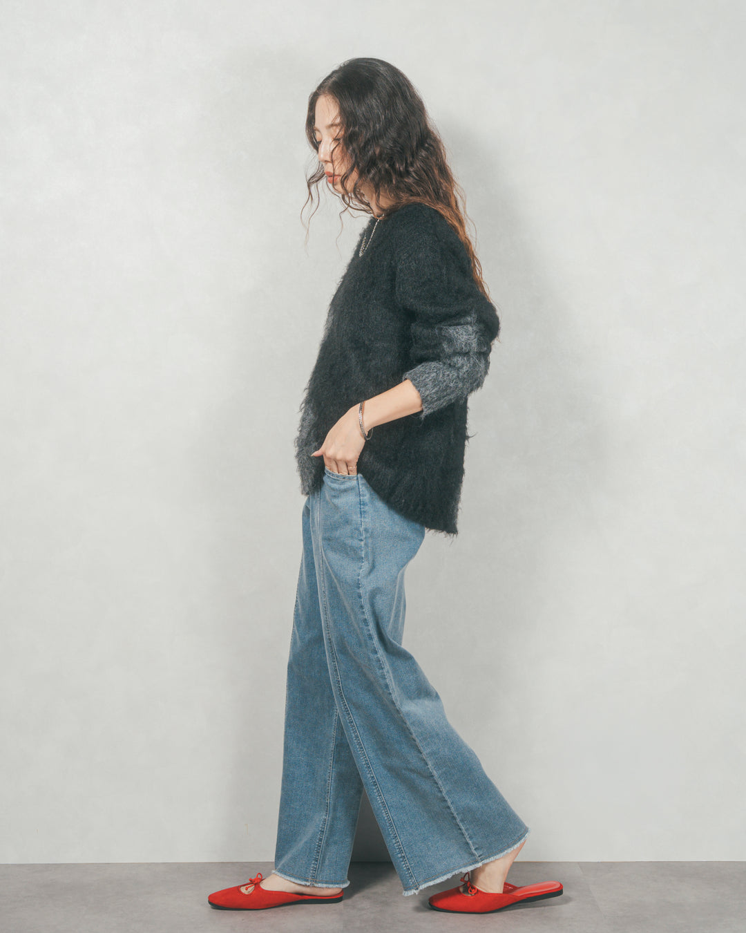 ［SET］ニュアンスグラデーションShaggyニット+センターシーム リラックスワイドデニム（2SET）