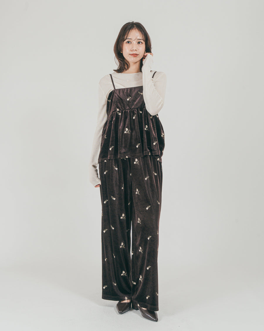 ［SET］Flower刺繍 ベロアペプラムキャミ + Flower刺繍 ベロアパンツ（2SET）