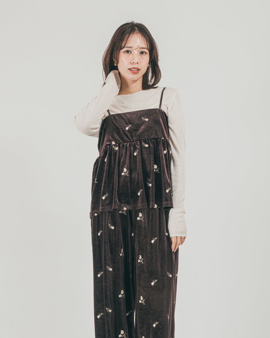 ［SET］Flower刺繍 ベロアペプラムキャミ + Flower刺繍 ベロアパンツ（2SET）