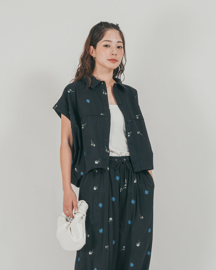 ［SET］Flower刺繍コクーンシャツ + Flower刺繍リラックスパンツ（2SET）