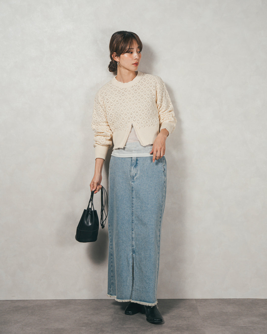 ［SET］透かし編みフロントスリットニット+フロントスリット Iラインデニムスカート（2SET）