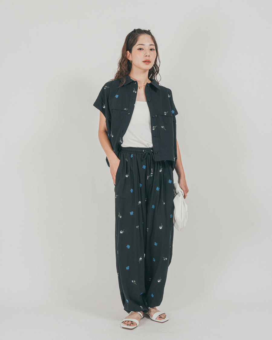 ［SET］Flower刺繍コクーンシャツ + Flower刺繍リラックスパンツ（2SET）