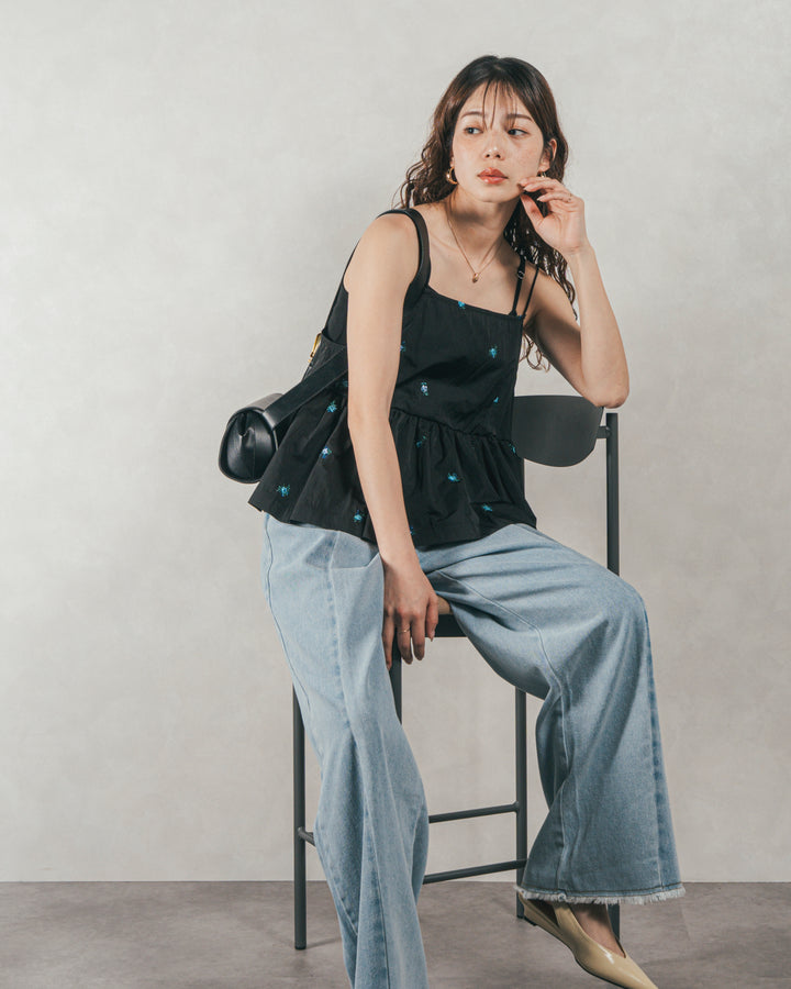 ［SET］Flower刺繍　ボリュームキャミ + 10oz ニュアンスバイカラー リラックスワイドデニム（2SET）