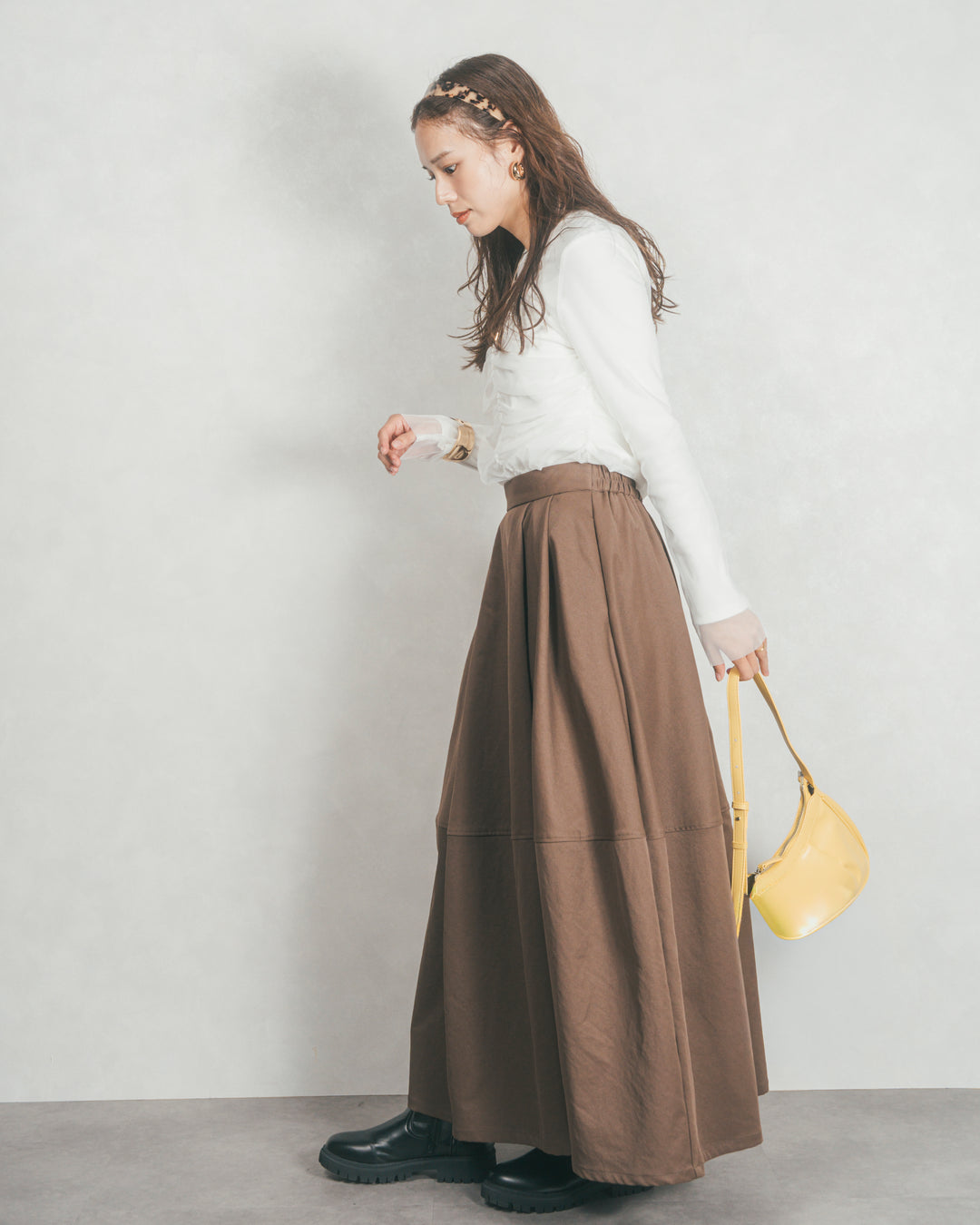 【2枚SET】チュールシャーリングトップス＆リブトップス (WHITE x WHITE)