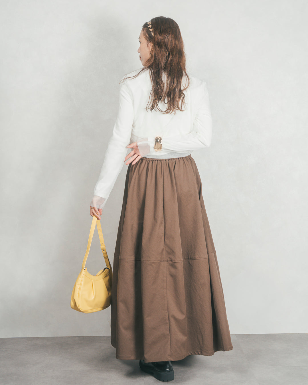 【2枚SET】チュールシャーリングトップス＆リブトップス (WHITE x WHITE)