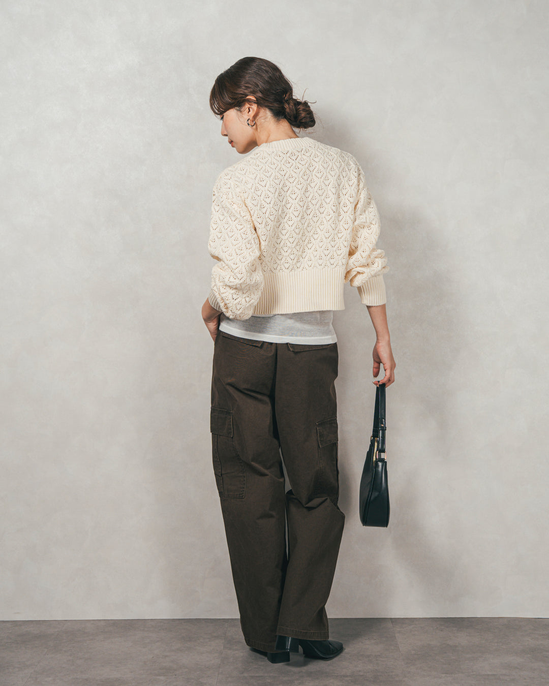 透かし編みフロントスリットニット（IVORY）