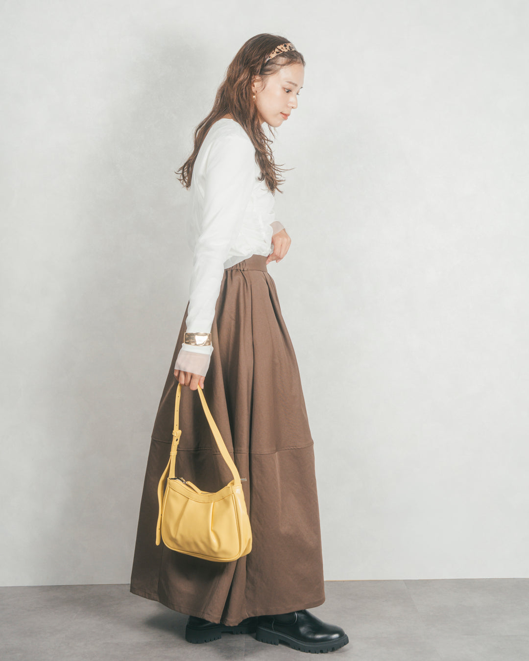 【2枚SET】チュールシャーリングトップス＆リブトップス (WHITE x WHITE)