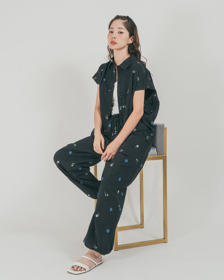［SET］Flower刺繍コクーンシャツ + Flower刺繍リラックスパンツ（2SET）