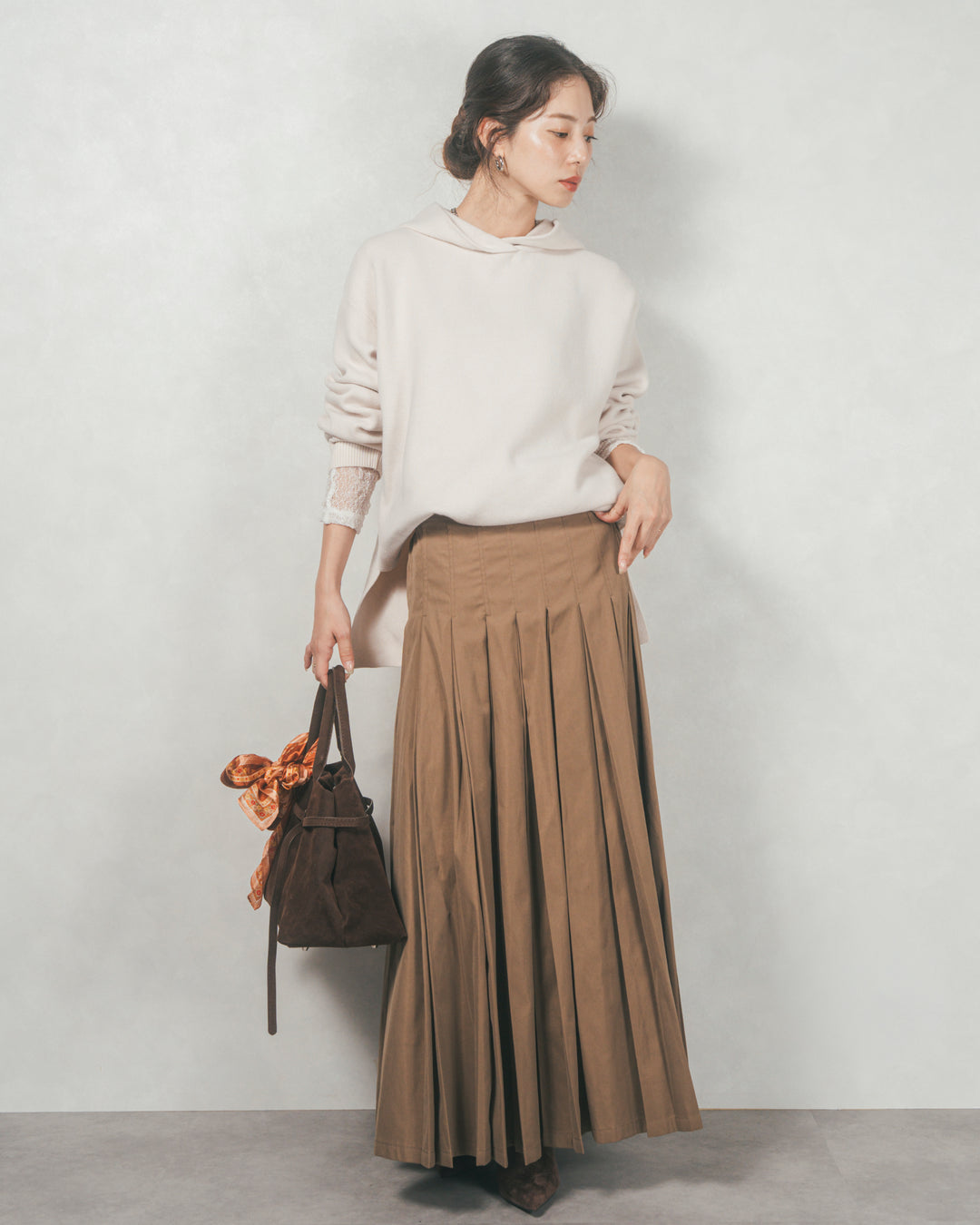 ［SET］Souffleニットフーディー+W-Tuckプリーツロングスカート（2SET）