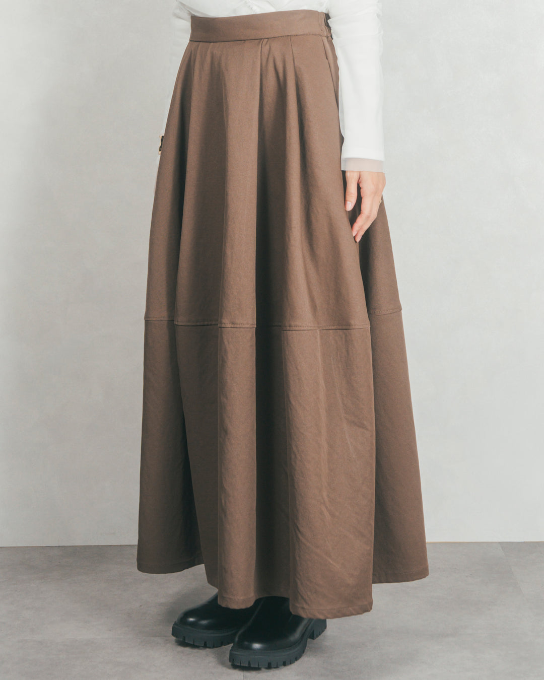 コクーンシルエットロングスカート (BROWN)