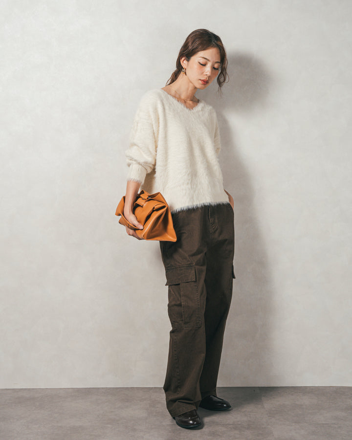 ［SET］2-Way オフショルフェザーニット+ピグメントツイルカーゴパンツ（2SET）