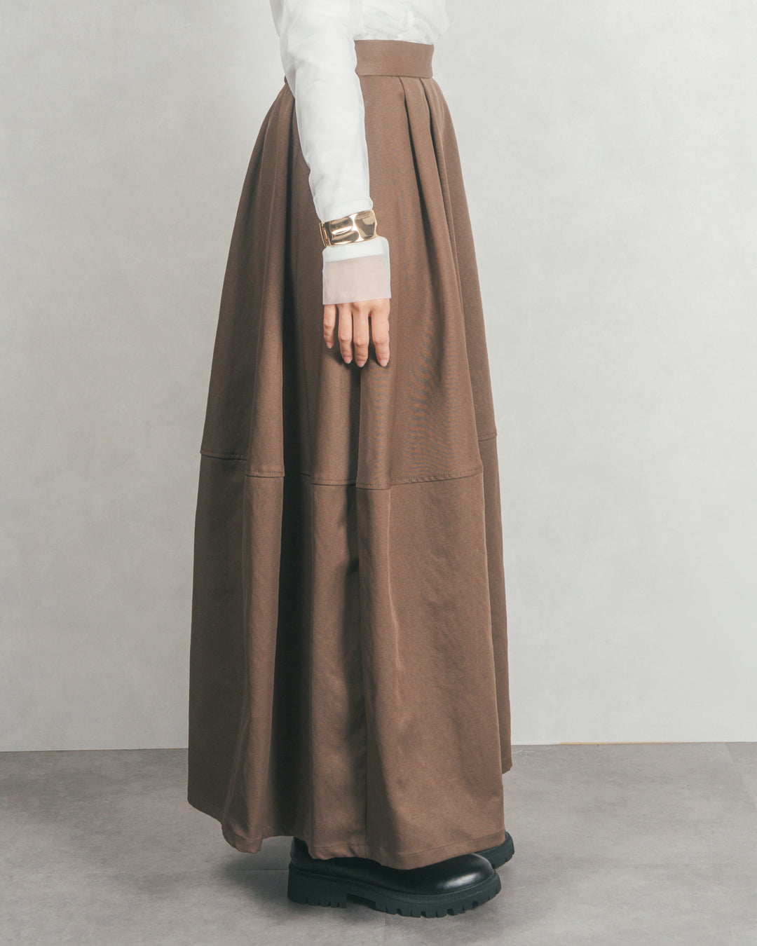 コクーンシルエットロングスカート (BROWN)