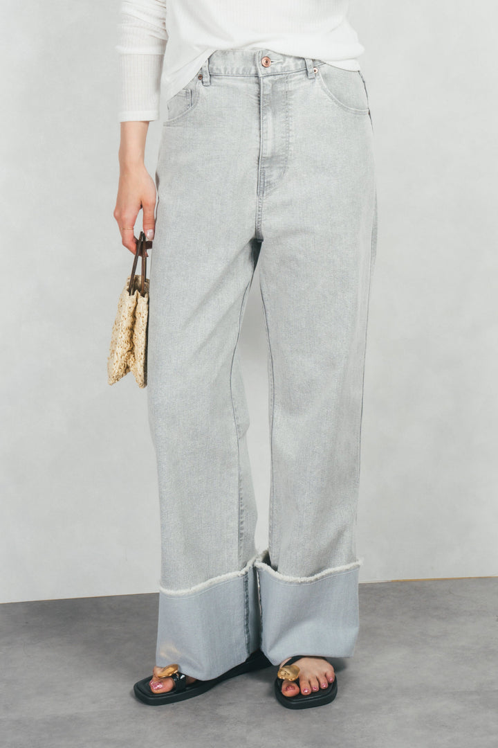 アジャストロールアップストレートデニム (GRAY)