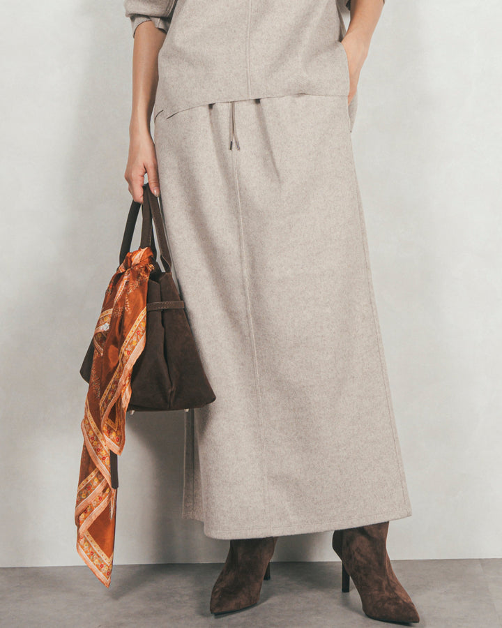 Smoothニットソー Narrowスカート（BEIGE）