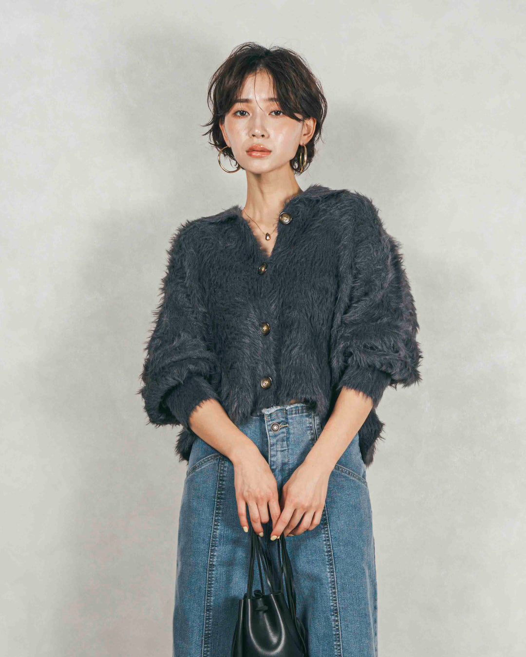 フェザーヤーン 衿付きカーディガン (CHACOAL)