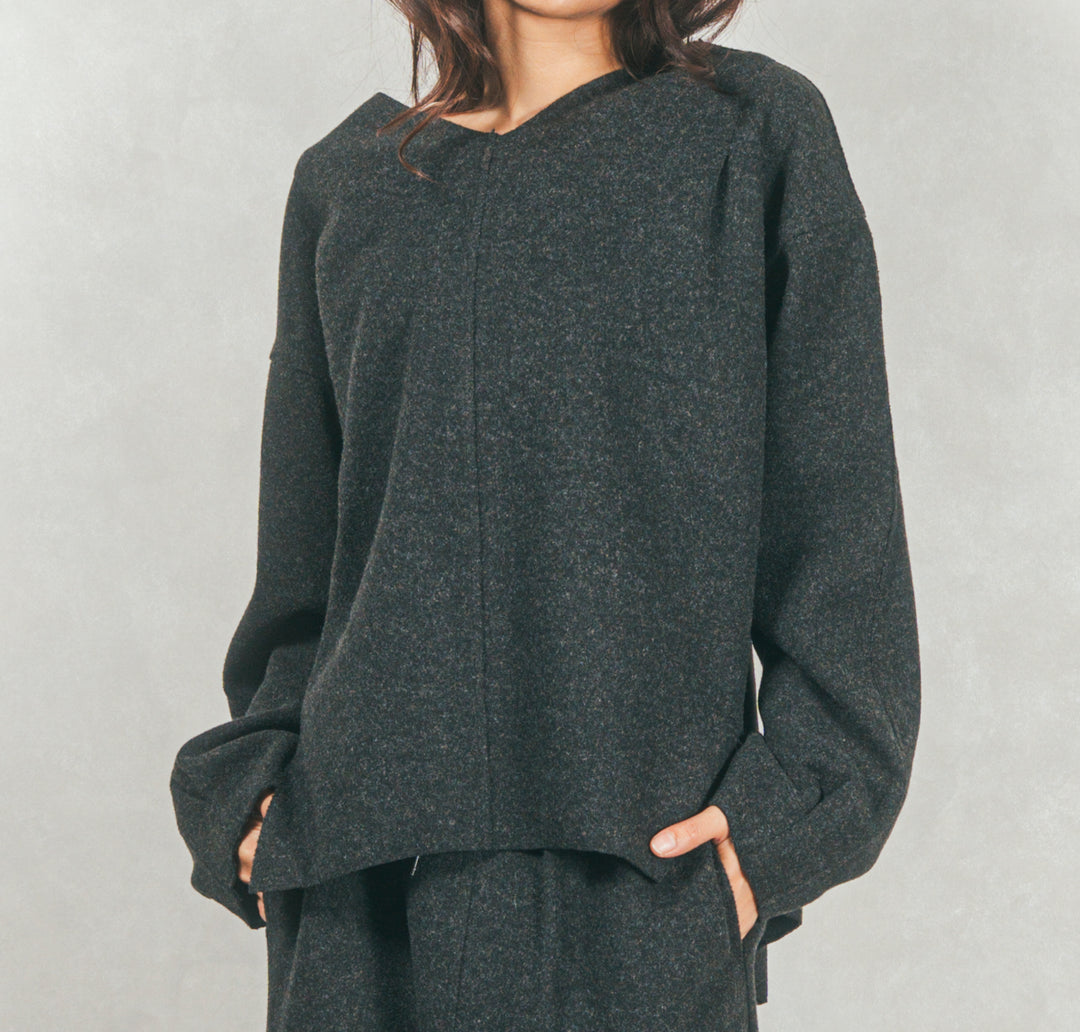 ［SET］Smoothニットソー Vネックプルオーバー+プリーツティアードLongスカート