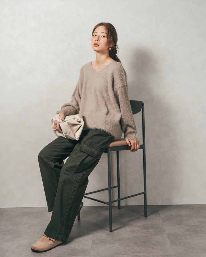 ［SET］2-Way オフショルフェザーニット+ピグメントツイルカーゴパンツ（2SET）