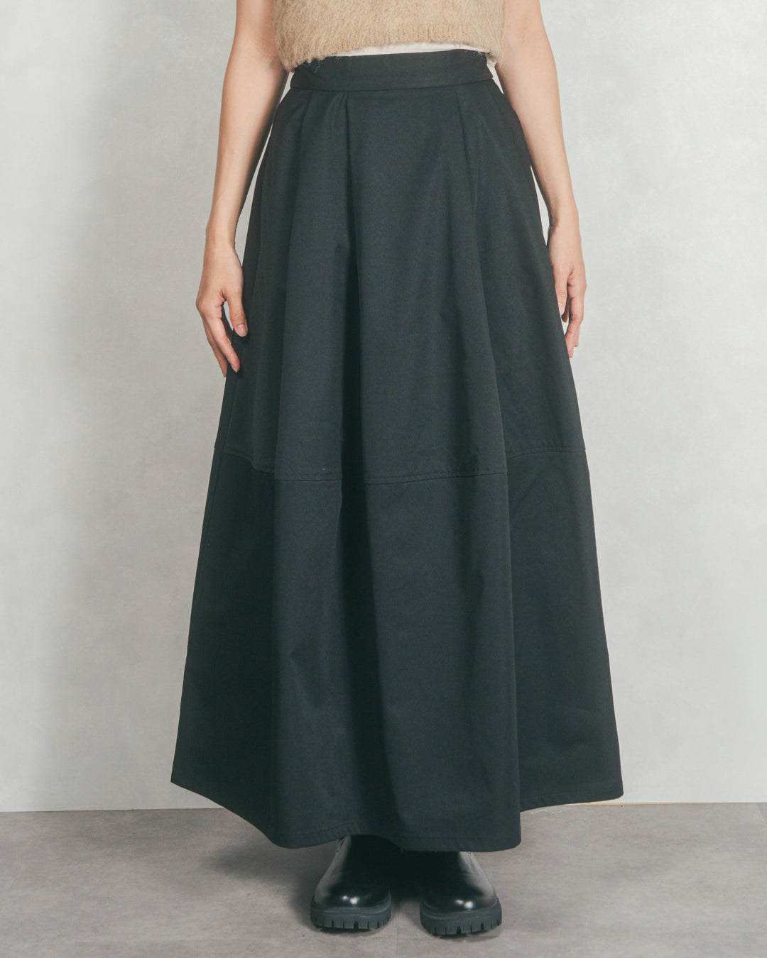 ［SET］【2枚SET】チュールシャーリングトップス＆リブトップス+コクーンシルエットロングスカート（2SET）