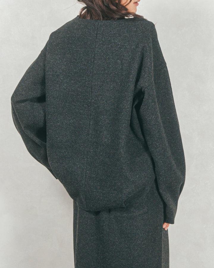 ［SET］Smoothニットソー Vネックプルオーバー+プリーツティアードLongスカート