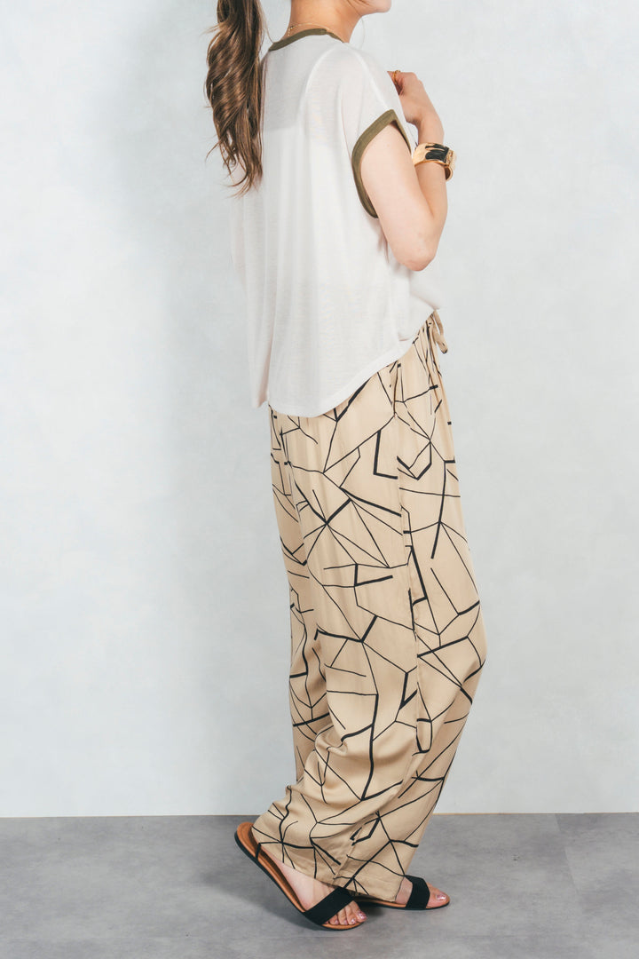 ロゴプリントリンガーT(KHAKI x OFF WHITE)