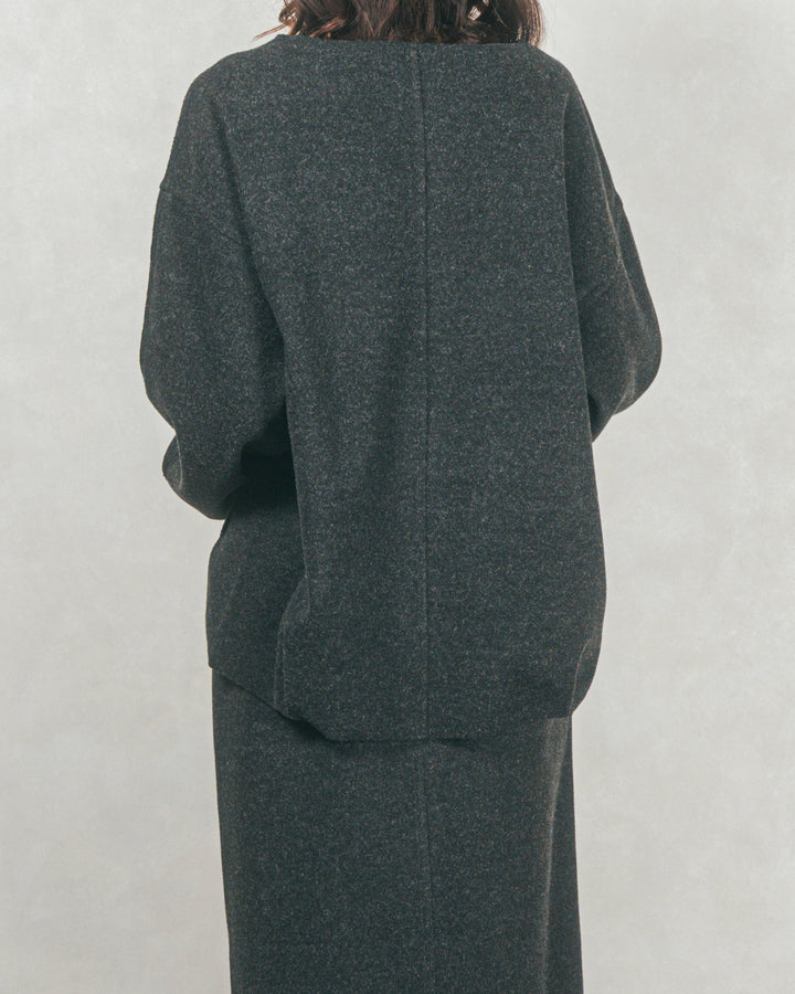 ［SET］Smoothニットソー Vネックプルオーバー+プリーツティアードLongスカート