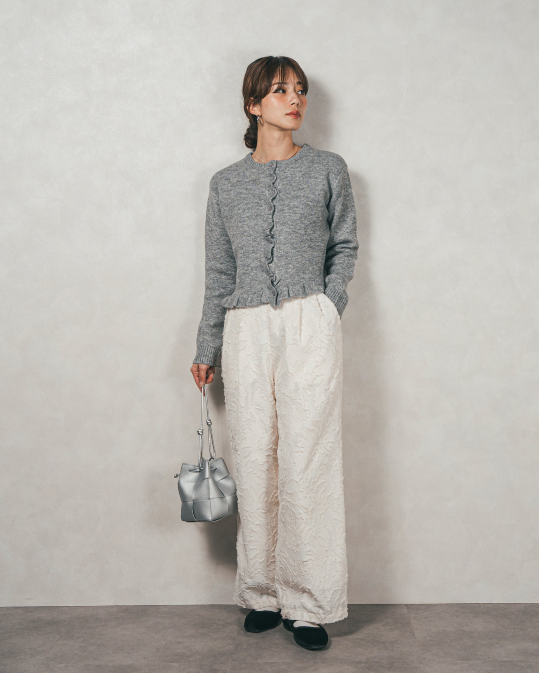 ［SET］フロントフリルメランジニットカーデ+フリンジジャガードリラックスパンツ（2SET）